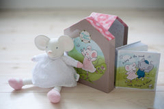 Meiya Deluxe Gift Set: Toy with Book