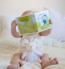 Meiya Deluxe Gift Set: Toy with Book